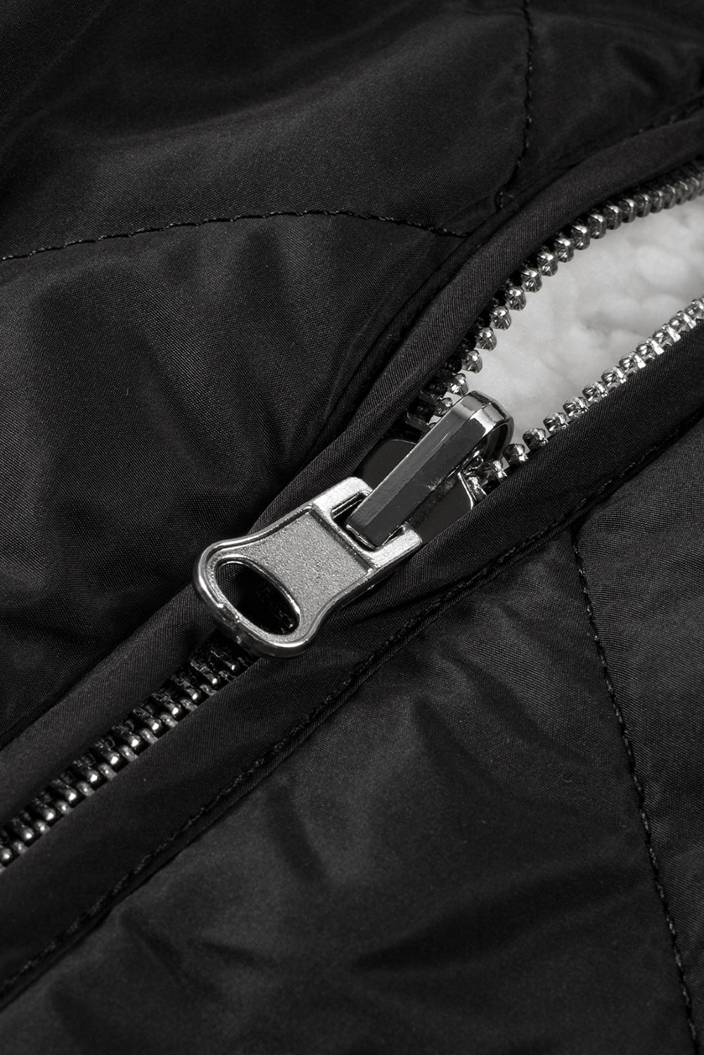 Gilet Sans Manches Matelassé Noir Doublé Polaire avec Zip