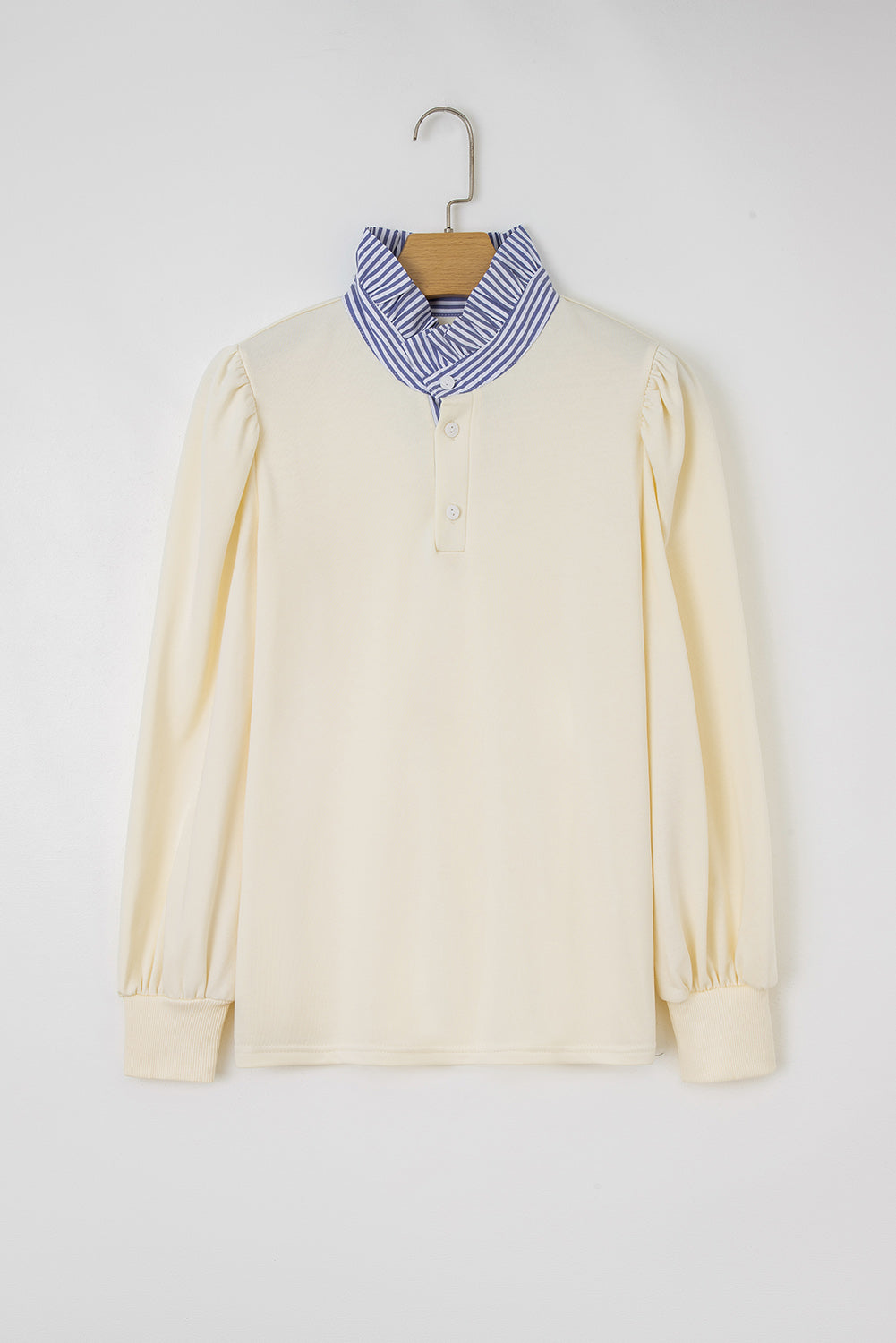 Sweatshirt Blanc à Rayures avec Volants et Col Boutonné