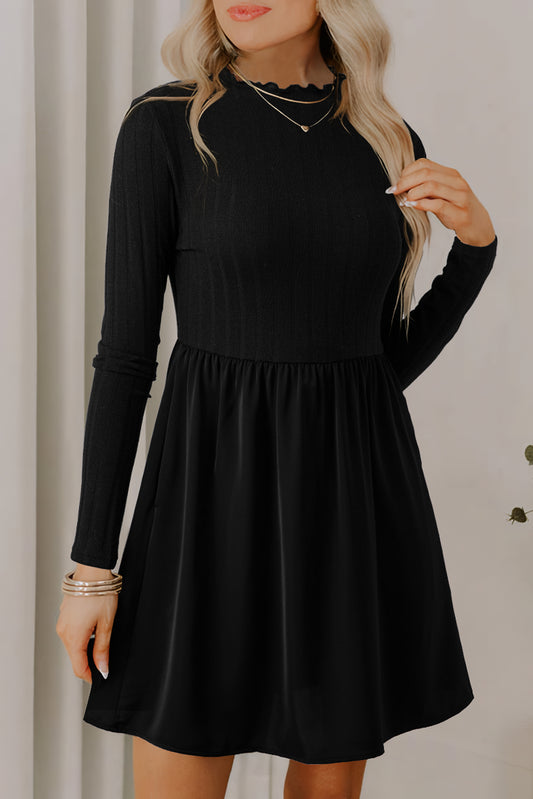 Robe Mini Noire à Col Volants Tricot Côtelé Patchwork Manches Longues