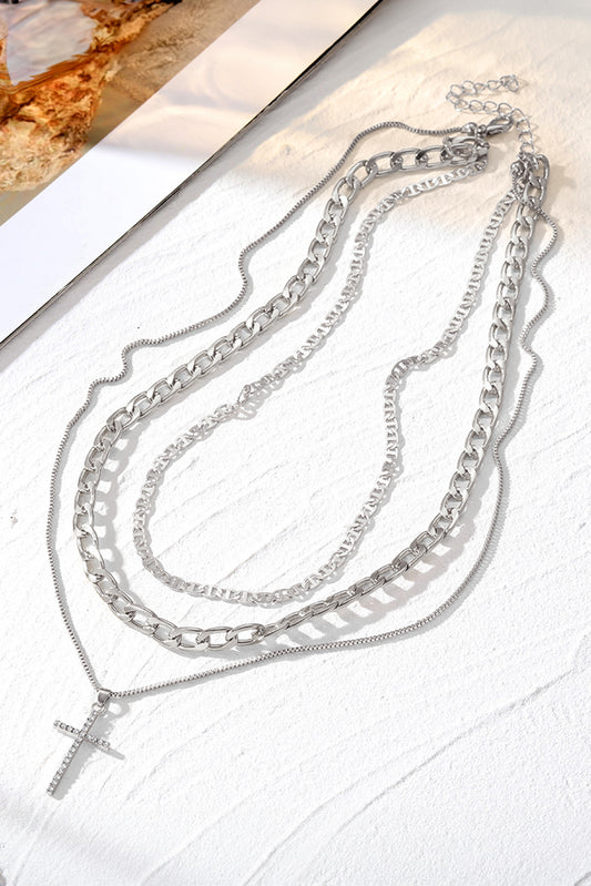 Collier Multi-Rangs Empilé avec Pendentif Croix Strass Argenté