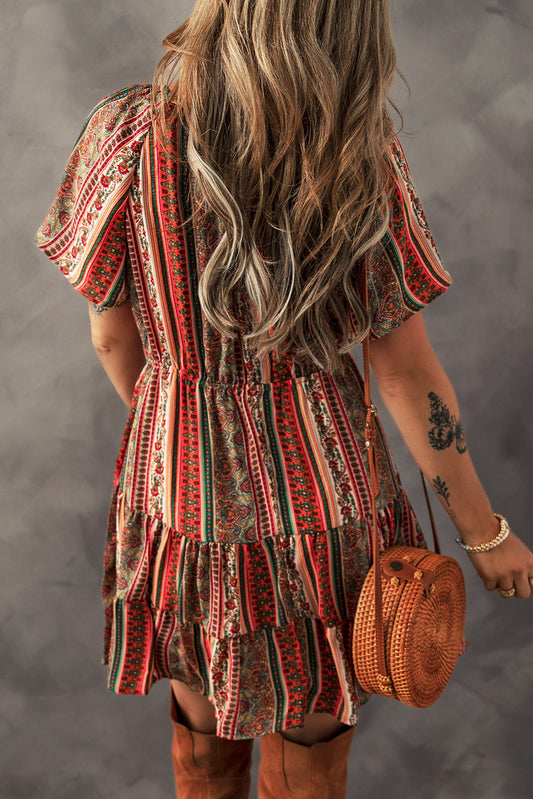 Robe à plusieurs niveaux Bohemian Floral Imprimé floral boutonné en V
