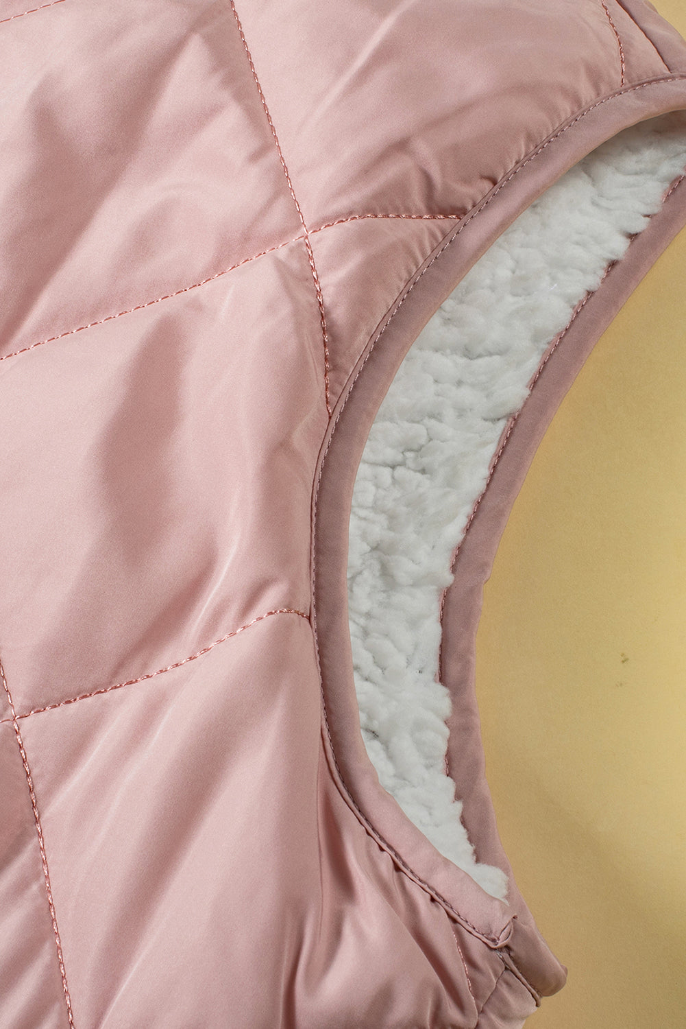 Gilet Sans Manches Matelassé Rose Doublé Polaire avec Zip
